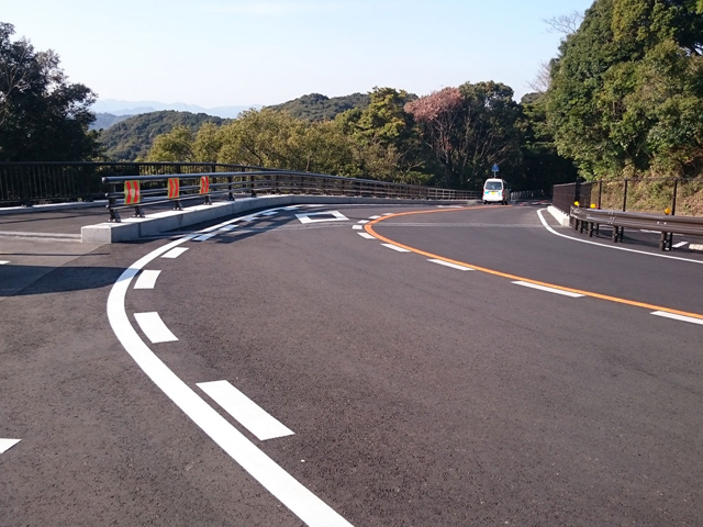 石岳鹿子前線道路改良工事(完成)